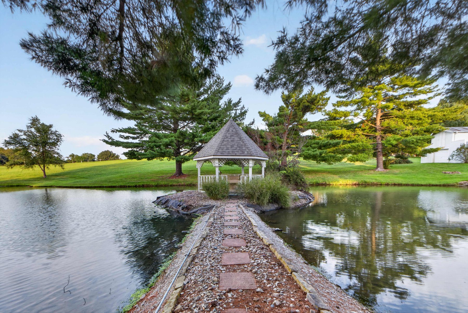 Gazebo on the pond